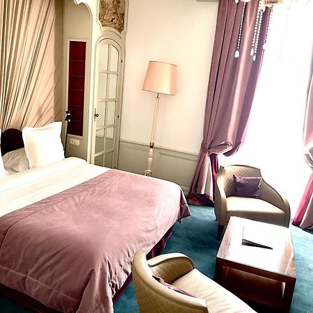 Hotel Victor Hugo Понторсон Экстерьер фото