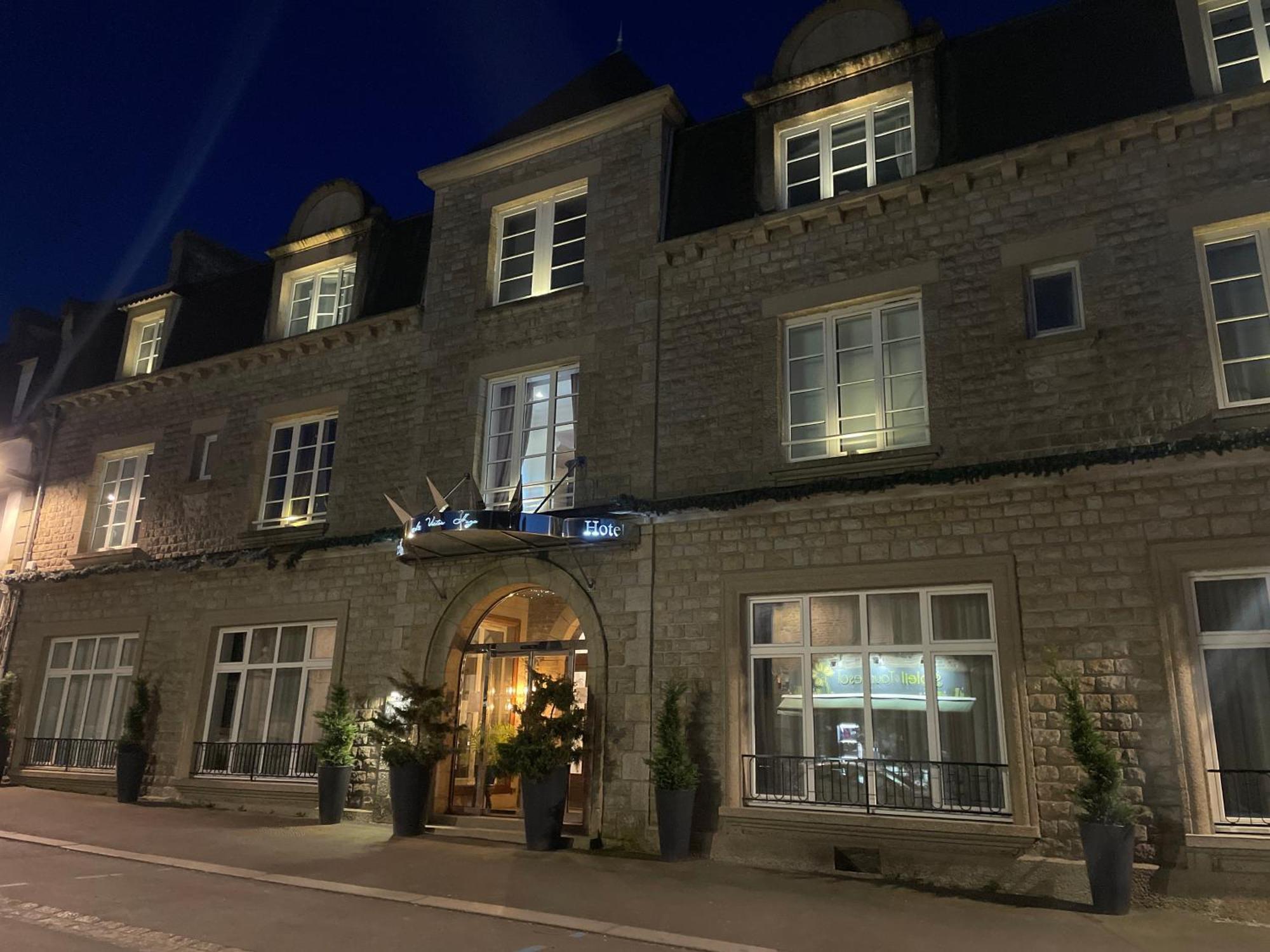 Hotel Victor Hugo Понторсон Экстерьер фото